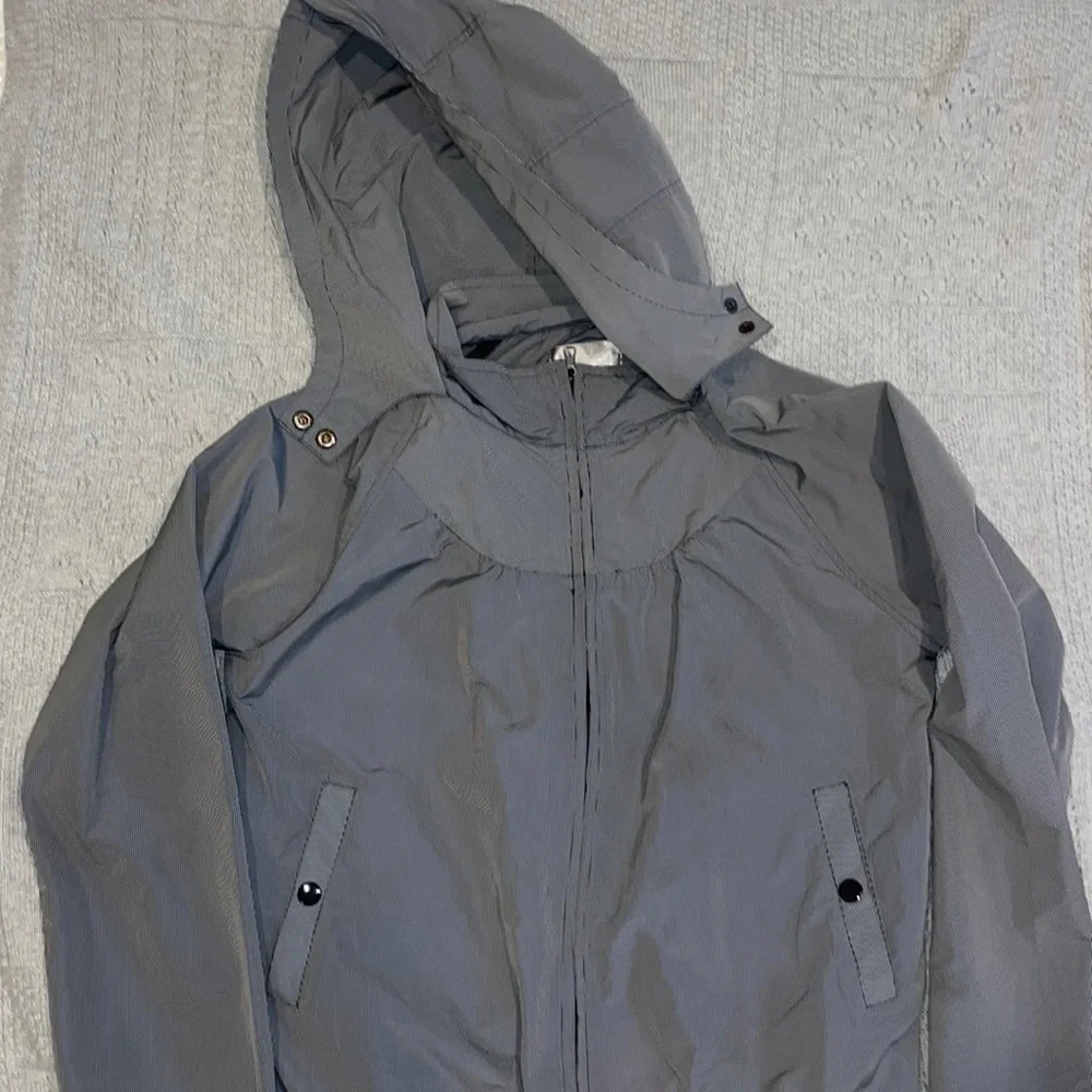 Color Siete size M zip jacket w hood - Picture 1 of 7